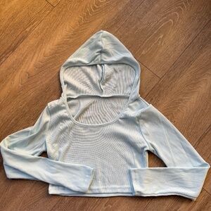 Athleisure - hooded cropped long sleeve